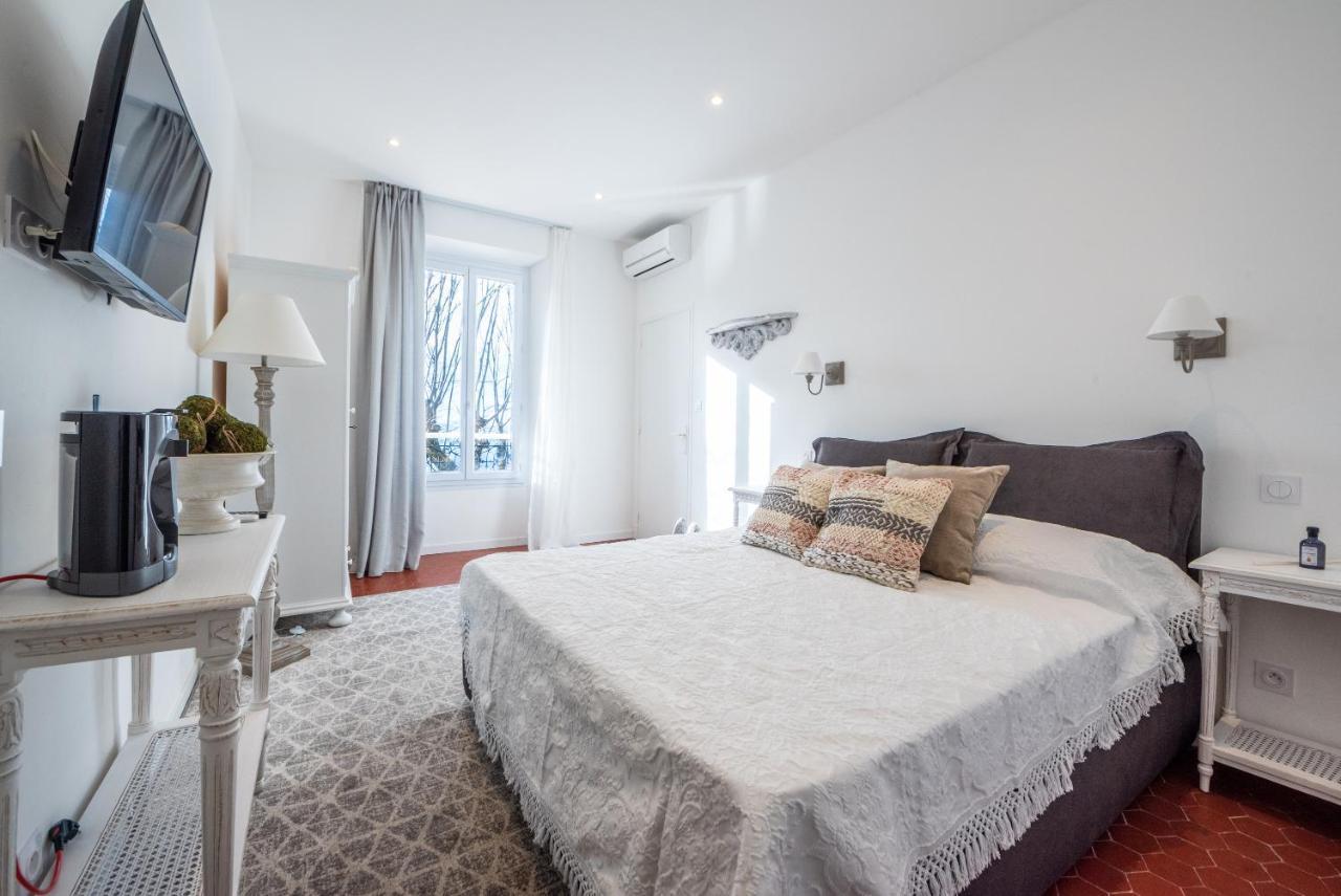 Chambres Lougolin Grasse Eksteriør bilde